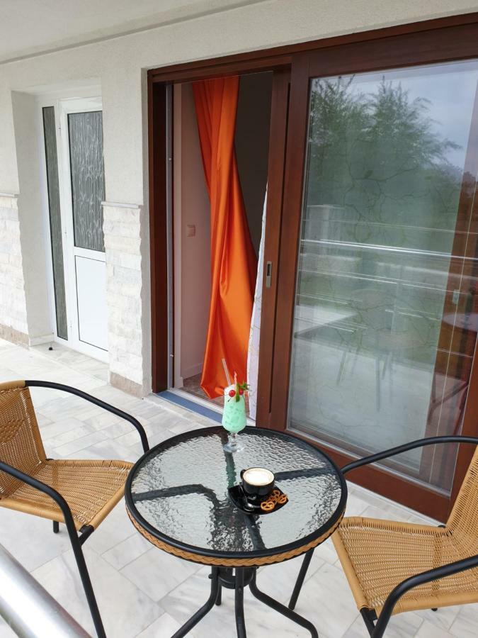 Aparthotel Emerald Hills Sosopol Exterior foto